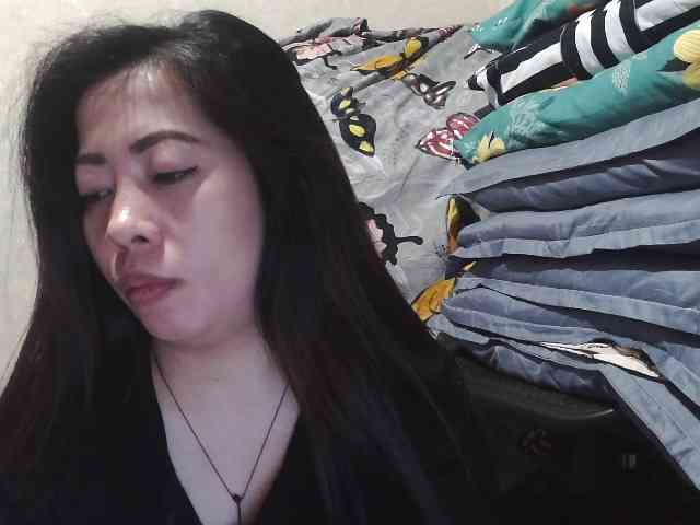Kazzandra webcam
