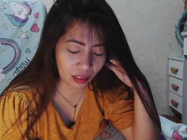Lykaliciousz webcam
