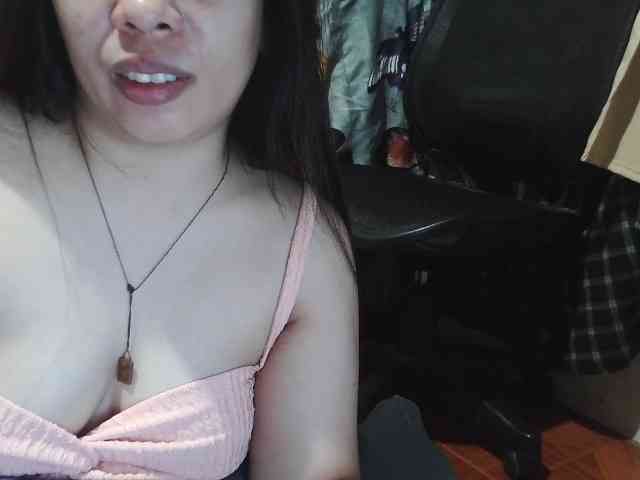 Kazzandra webcam