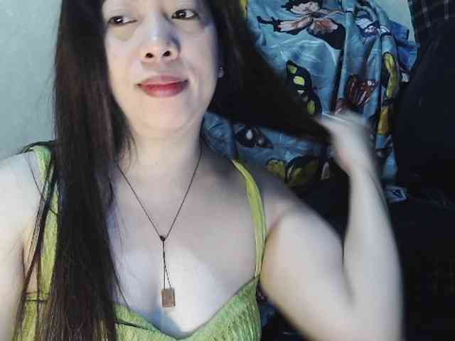 Lykaliciousz webcam
