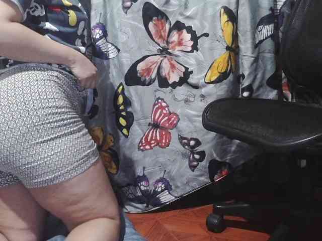 Kazzandra webcam