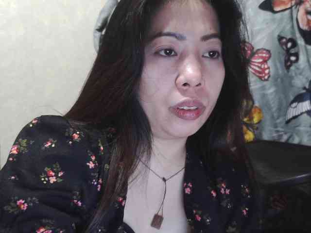 Kazzandra webcam