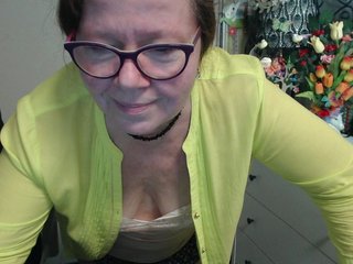 flirty-adele Porn Show