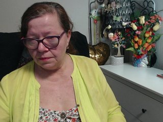 flirty-adele Porn Show