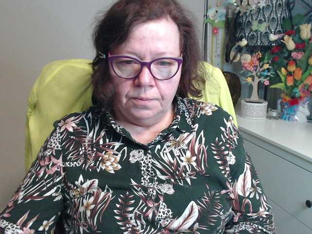 flirty-adele's BongaCams show and profile