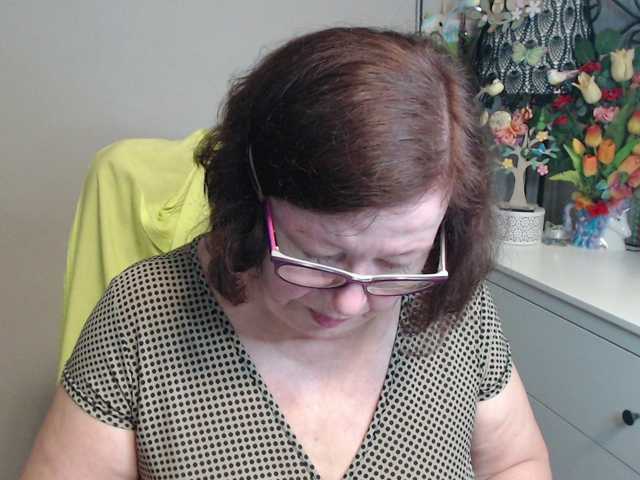 flirty-adele's BongaCams show and profile