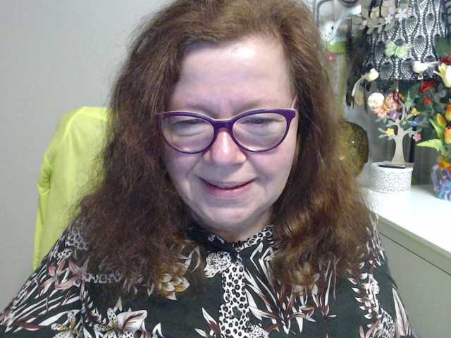 flirty-adele's BongaCams show and profile