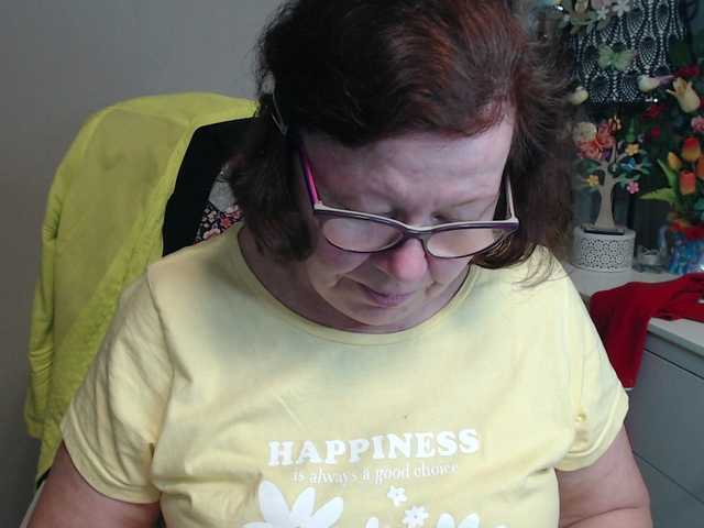 flirty-adele's BongaCams show and profile