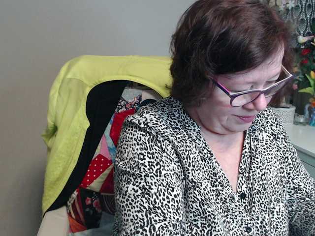 flirty-adele's BongaCams show and profile