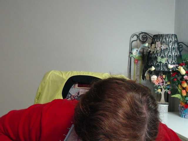 flirty-adele's BongaCams show and profile