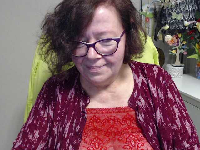 flirty-adele's BongaCams show and profile