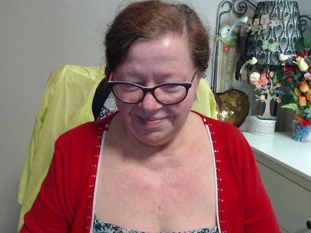 flirty-adele's BongaCams show and profile