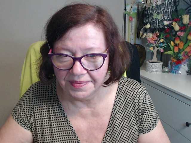 flirty-adele's BongaCams show and profile