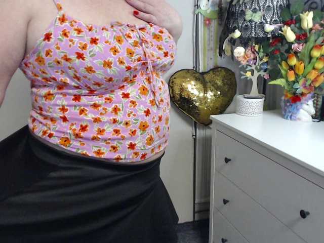 flirty-adele's BongaCams show and profile