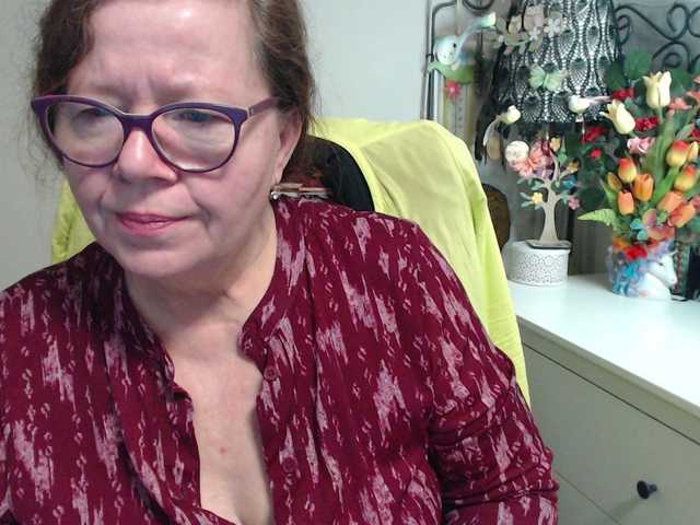 flirty-adele's BongaCams show and profile