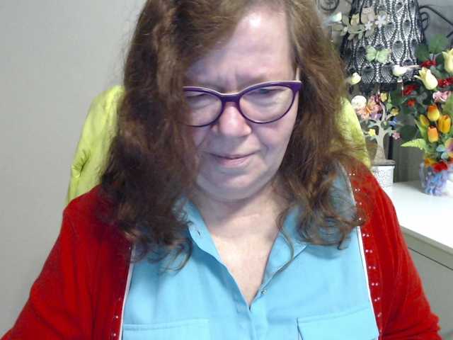 flirty-adele's BongaCams show and profile