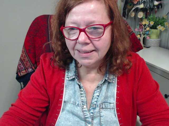 flirty-adele webcam bongacams model stream image