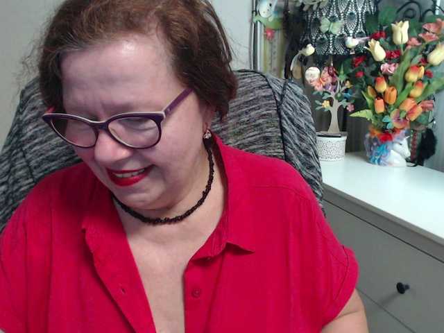 flirty-adele's BongaCams show and profile