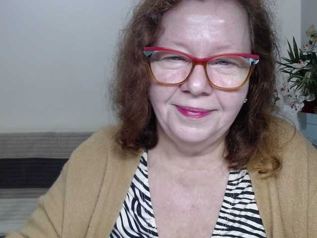 flirty-adele's BongaCams show and profile