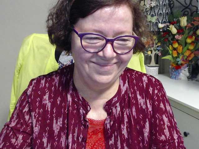 flirty-adele's BongaCams show and profile