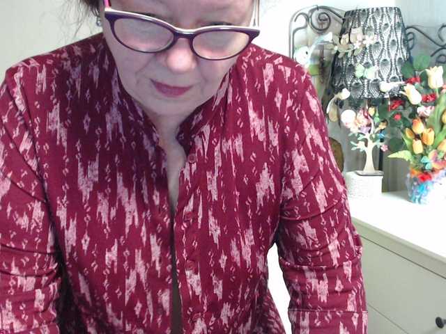 flirty-adele's BongaCams show and profile