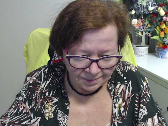 flirty-adele's BongaCams show and profile