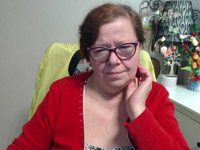 flirty-adele's BongaCams show and profile