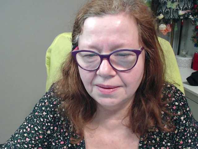 flirty-adele's BongaCams show and profile