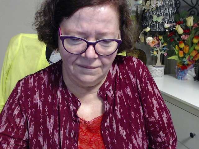 flirty-adele's BongaCams show and profile