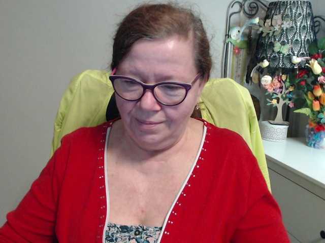 flirty-adele's BongaCams show and profile