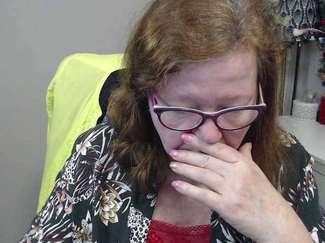 flirty-adele's BongaCams show and profile