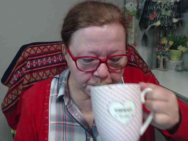 flirty-adele webcam