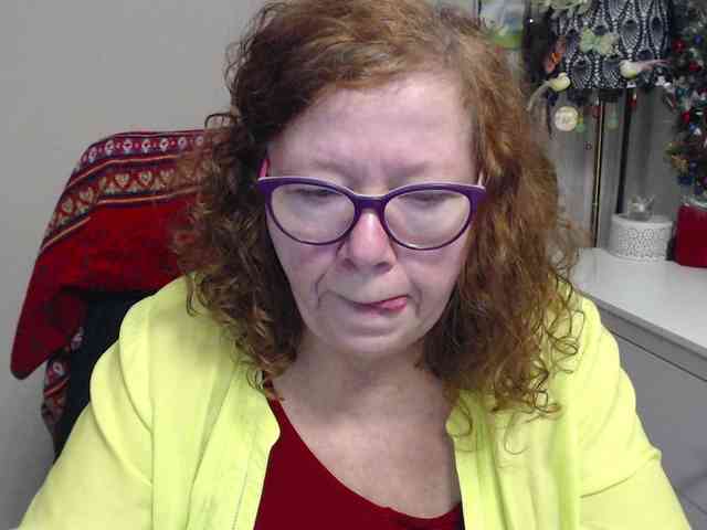 flirty-adele flirty-adele