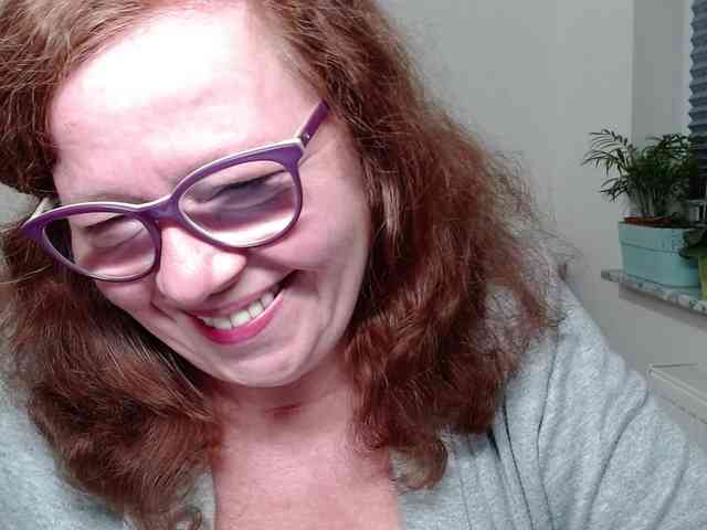 flirty-adele webcam