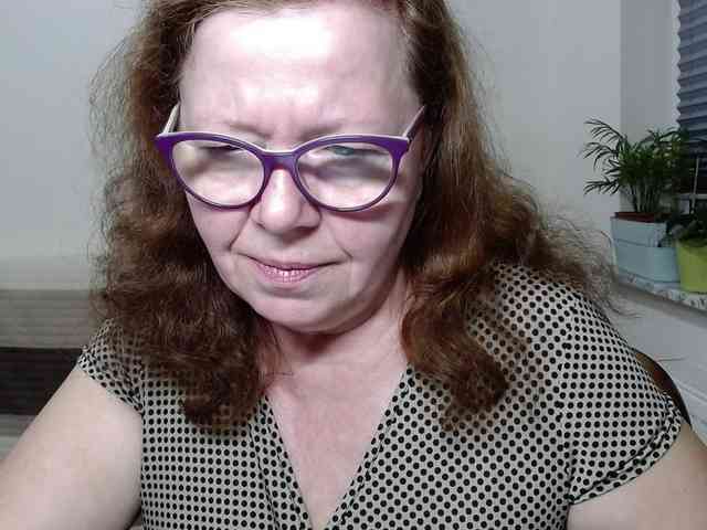 flirty-adele webcam