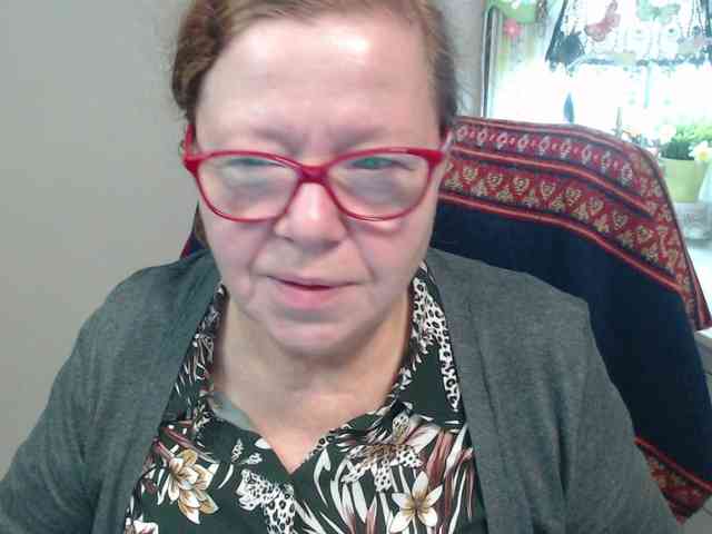 flirty-adele webcam