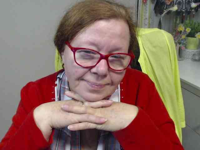 flirty-adele webcam