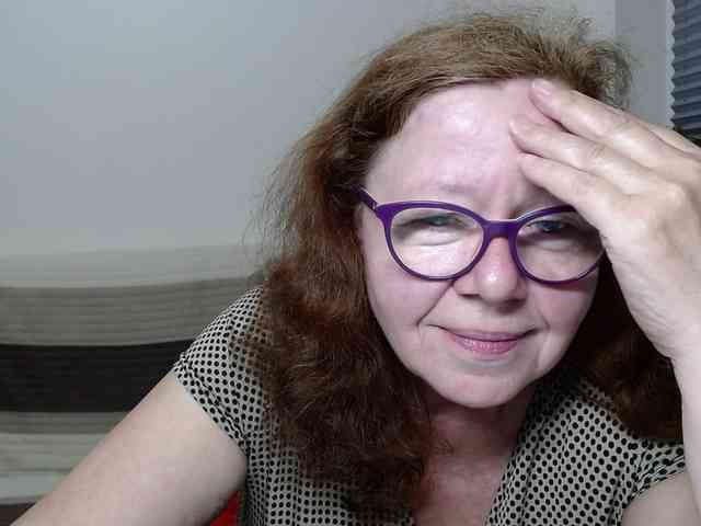 flirty-adele webcam