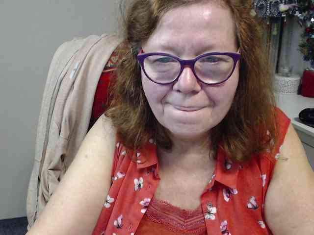 flirty-adele flirty-adele