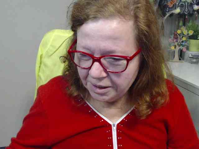 flirty-adele webcam