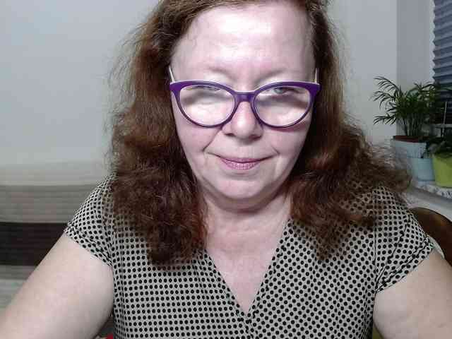 flirty-adele webcam