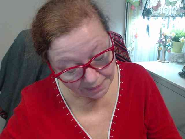 flirty-adele webcam
