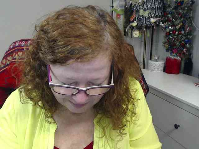 flirty-adele flirty-adele