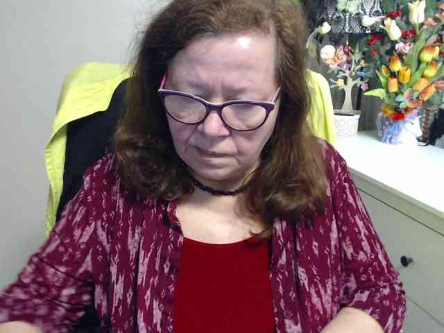 flirty-adele Live Webcam on BongaCams