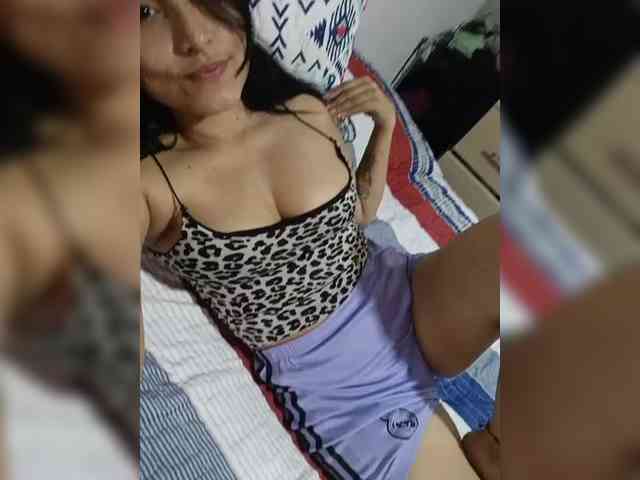 julianatasty Live Webcam on BongaCams julianatasty Live Webcam on BongaCams