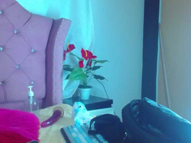 danilopezxxx's BongaCams show and profile