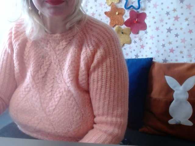 lanastar1's BongaCams show and profile