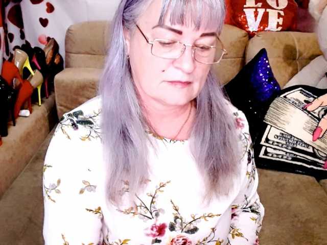 siberianberry's BongaCams show and profile