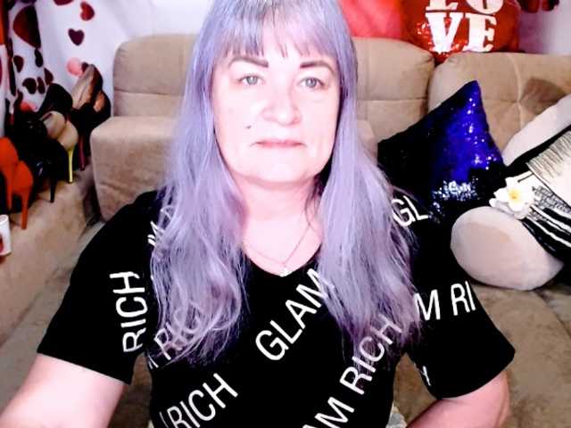 siberianberry's BongaCams show and profile