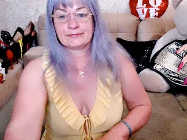 siberianberry's BongaCams show and profile